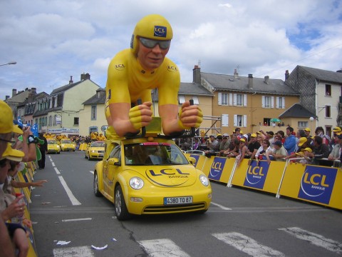 LCL autó a Tour de France karavánjában