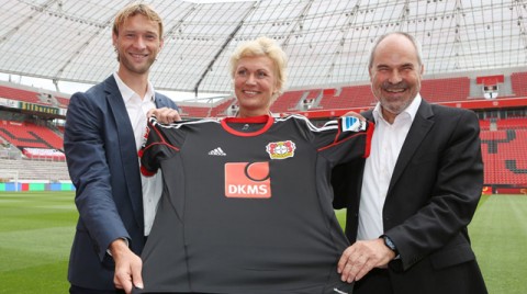 Bayer Leverkusen DKMS mez bemutató